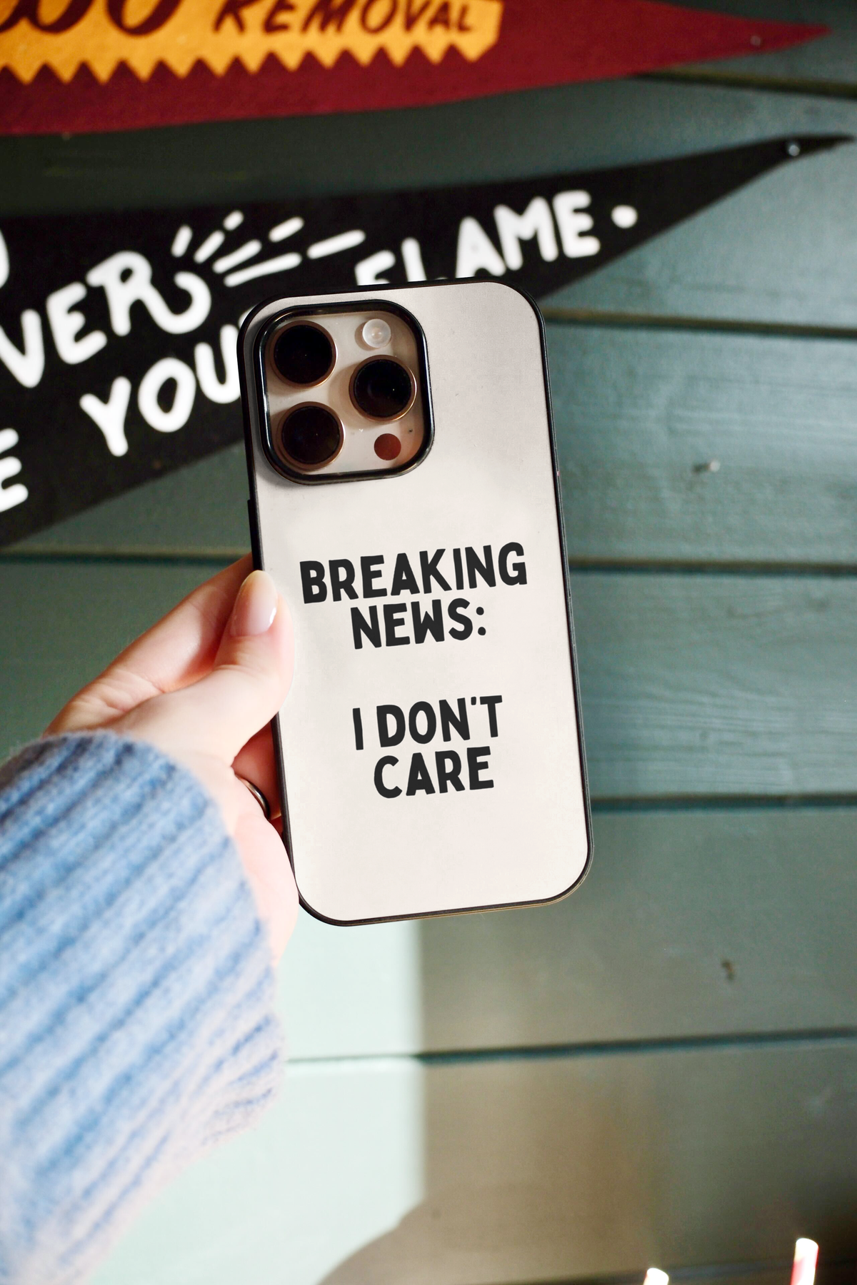Breaking News | Phone Case