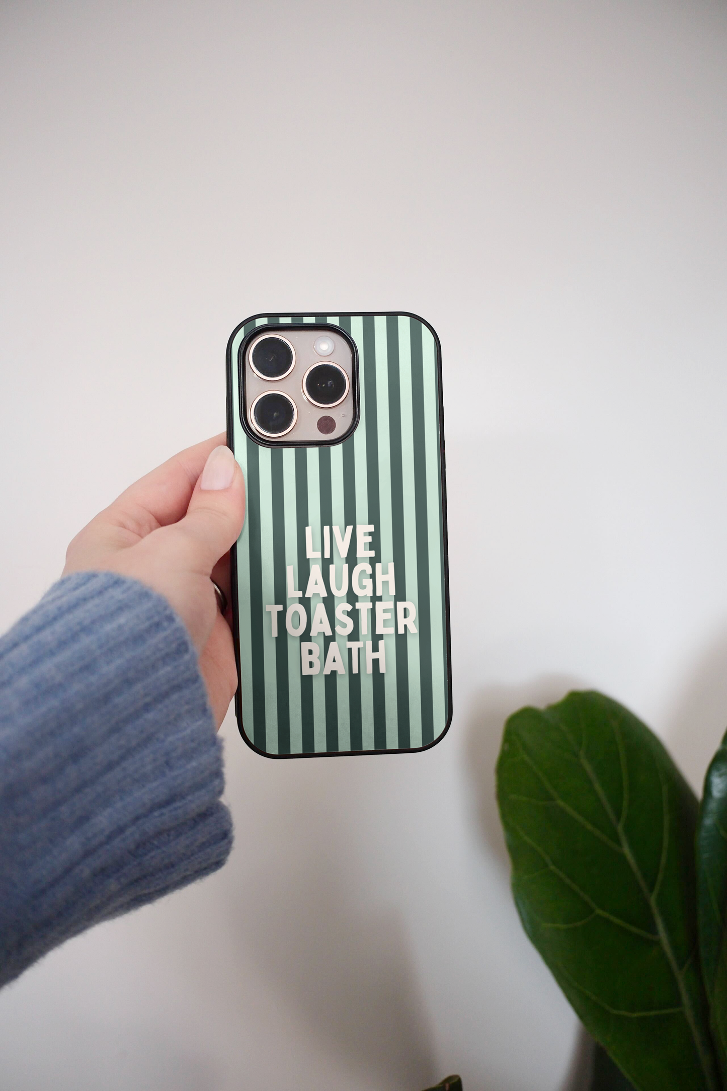 Live Laugh Toaster Bath | Phone Case
