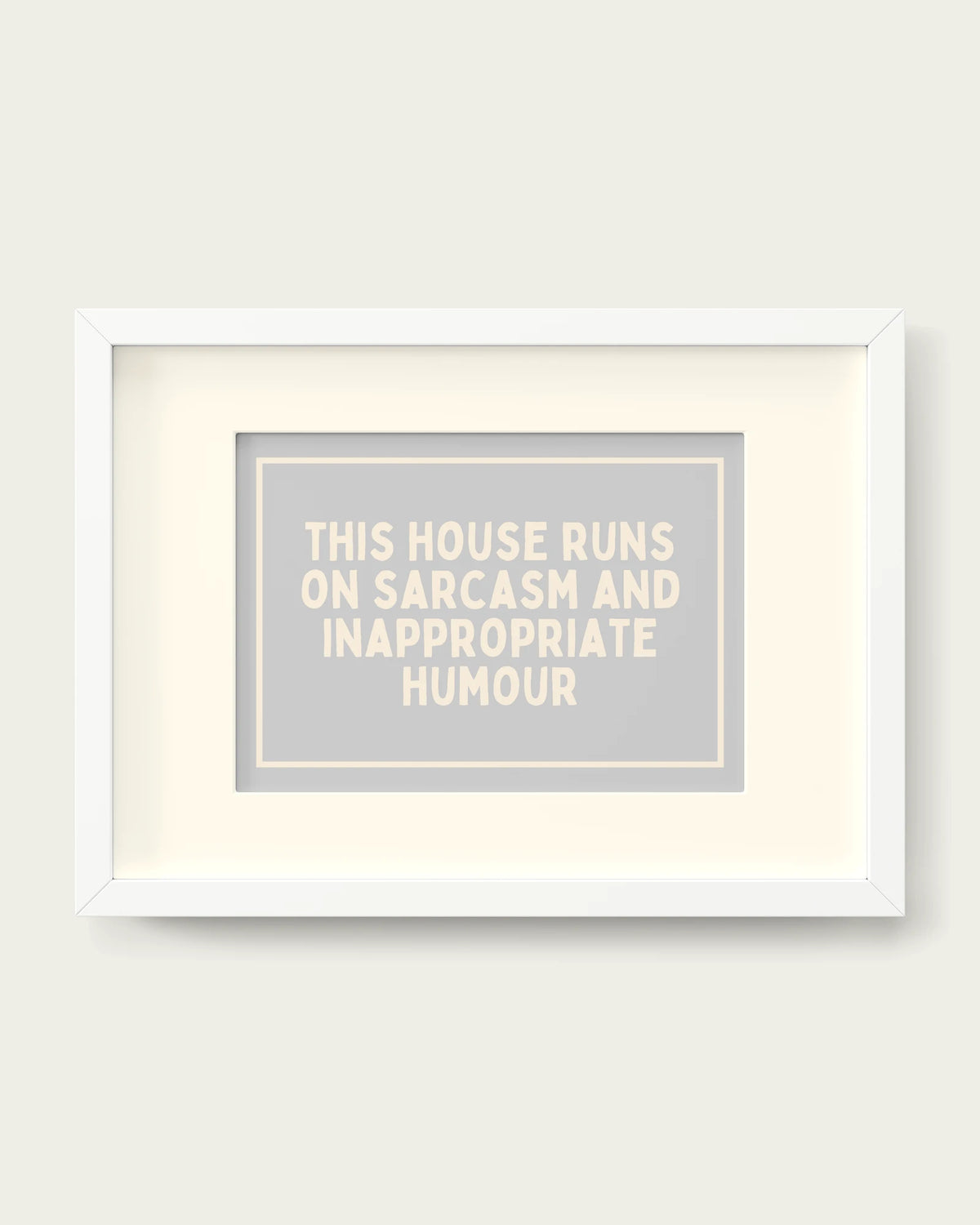 Pale-Grey/White+mount