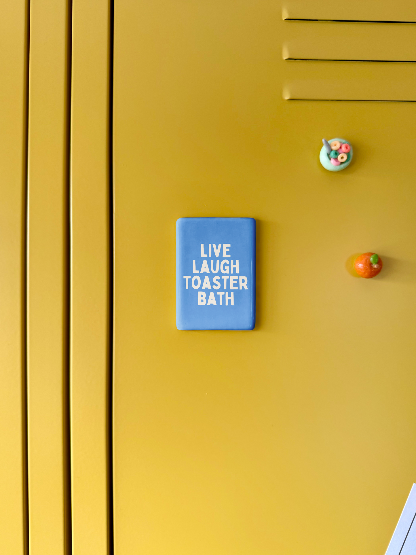 Live Laugh Toaster Bath | Ceramic Magnet