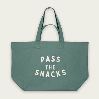 Pass The Snacks | Tote Bag in Green Bay (18707_Pass-The-Snacks_STAU117_Green-Bay_Tote-Bag_Mockup.png)